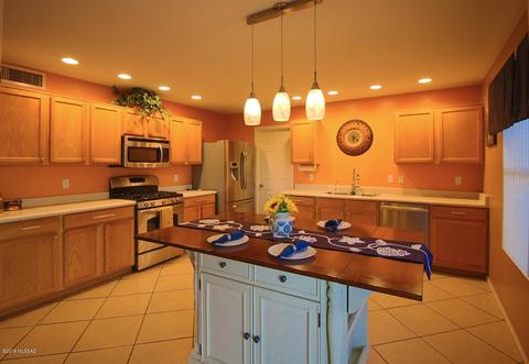 8460 E Hodgman Pl, Tucson, AZ 85747 photo 7