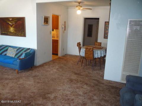 3158 E 28th St, Tucson, AZ 85713 photo 2