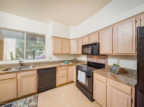 669 E Squirrel Tail Dr, Tucson, AZ 85704 photo 23
