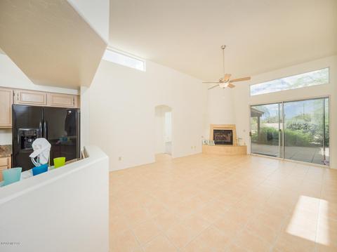 669 E Squirrel Tail Dr, Tucson, AZ 85704 photo 18