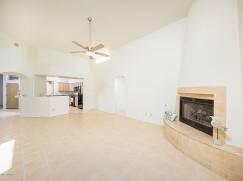 669 E Squirrel Tail Dr, Tucson, AZ 85704 photo 7