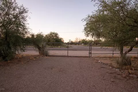 3950 E Wilds Rd, Tucson, AZ 85739 photo 4