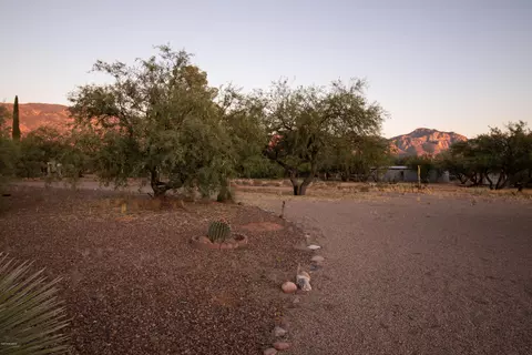 3950 E Wilds Rd, Tucson, AZ 85739 photo 2