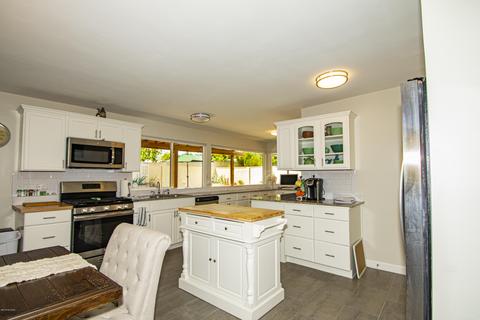 8712 E 7th St, Tucson, AZ 85710 photo 4
