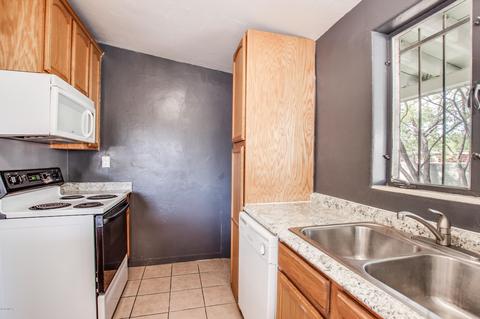 1446 E Copper St, Tucson, AZ 85719 photo 17