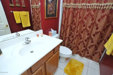 8409 E Sarnoff Ridge Loop, Tucson, AZ 85710 photo 8