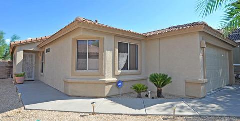 8409 E Sarnoff Ridge Loop, Tucson, AZ 85710 photo 2