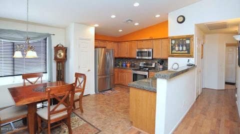 8409 E Sarnoff Ridge Loop, Tucson, AZ 85710 photo 4