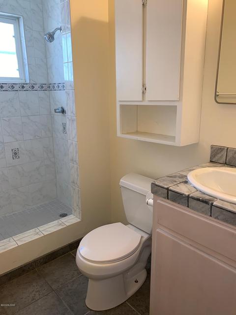 6071 E Sylvane St, Tucson, AZ 85711 photo 7
