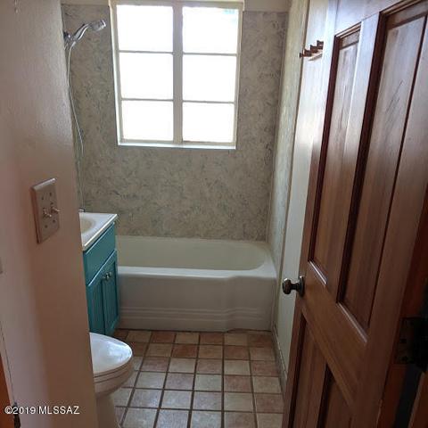 1025 E Hampton St, Tucson, AZ 85719 photo 17