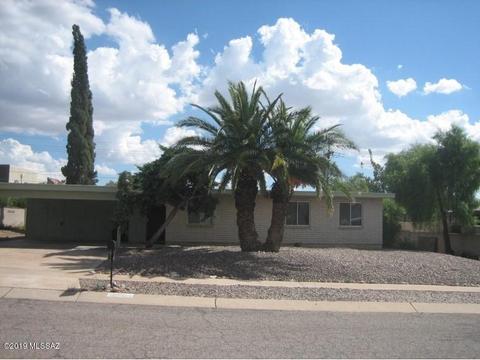 8340 E Beverly St, Tucson, AZ 85710 photo 1
