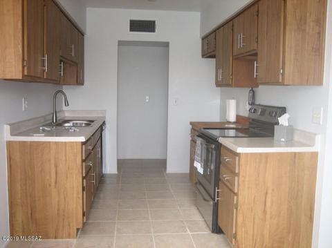 8340 E Beverly St, Tucson, AZ 85710 photo 10