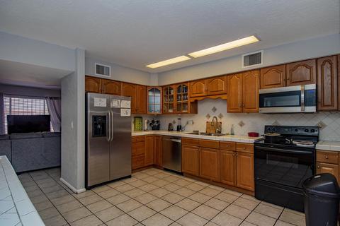 2162 E Wedwick St, Tucson, AZ 85706 photo 8
