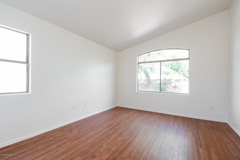 8930 S Beechnut Ln, Tucson, AZ 85756 photo 4