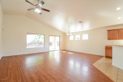 8930 S Beechnut Ln, Tucson, AZ 85756 photo 3