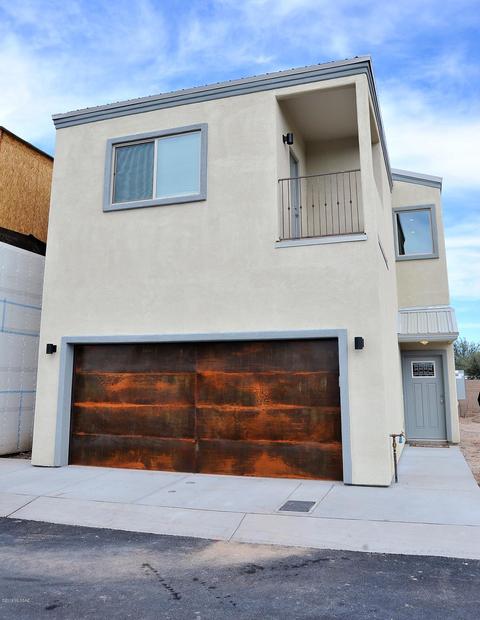137 E Stone Ct, Tucson, AZ 85705 photo 1