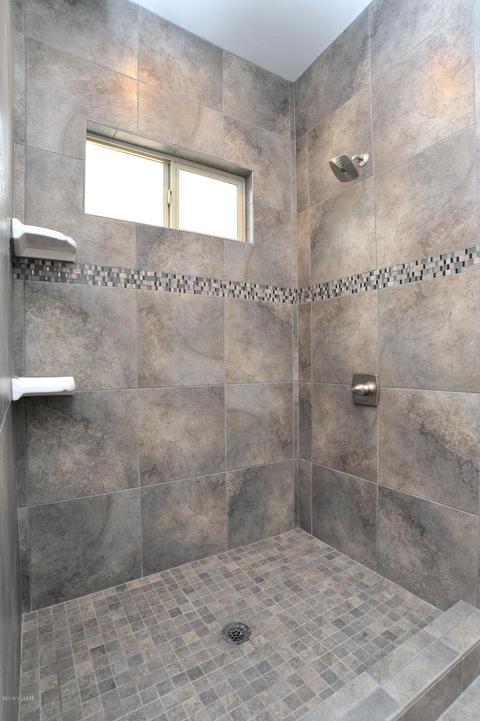 137 E Stone Ct, Tucson, AZ 85705 photo 16