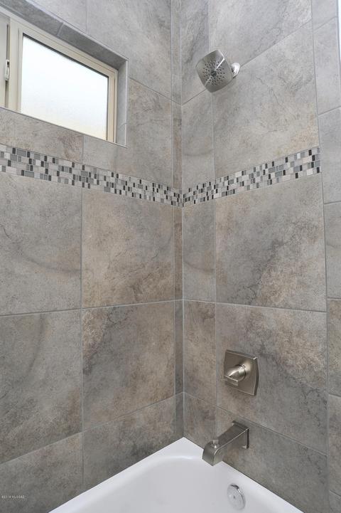 137 E Stone Ct, Tucson, AZ 85705 photo 34