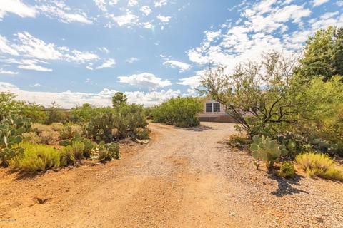 13710 E Greystokes Dr, Vail, AZ 85641 photo 2