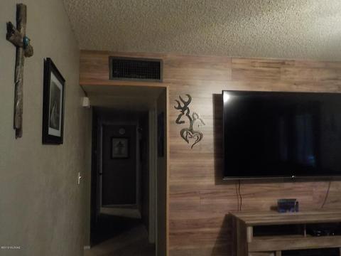 802 N Douglas Ave, Willcox, AZ 85643 photo 4