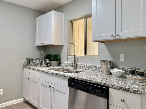 4529 E 16th St, Tucson, AZ 85711 photo 9
