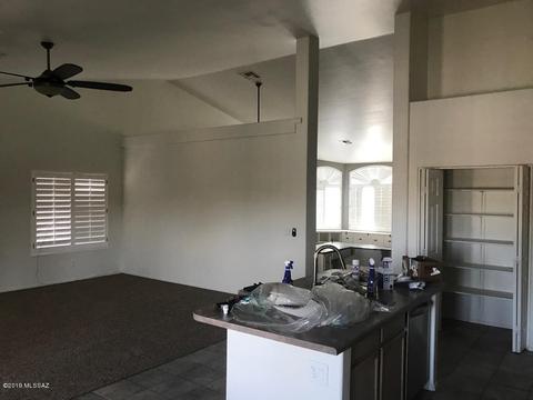 10524 E Barclay Park Loop, Tucson, AZ 85748 photo 24