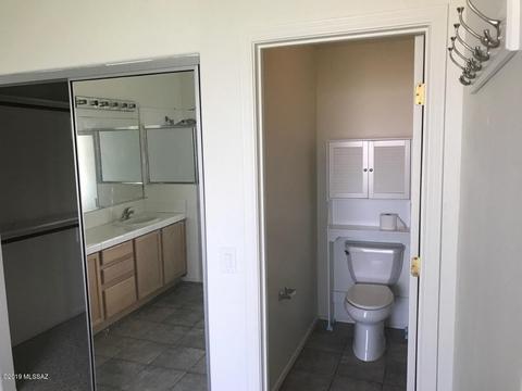 10524 E Barclay Park Loop, Tucson, AZ 85748 photo 11