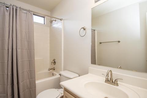 8944 E Martha Root Ct, Tucson, AZ 85747 photo 15