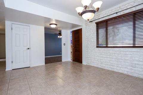 9658 E 3rd St, Tucson, AZ 85748 photo 6