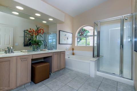 7808 E Windriver Dr, Tucson, AZ 85750 photo 13
