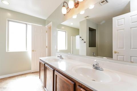 8353 S Bainbridge Rd, Tucson, AZ 85747 photo 4