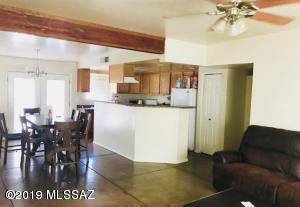 1212 E Hedrick Dr, Tucson, AZ 85719 photo 2