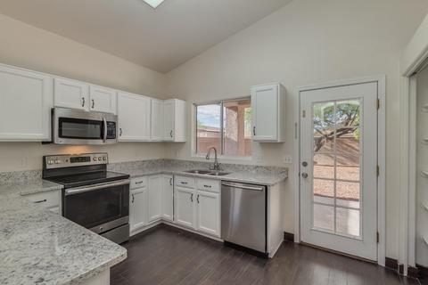 9204 E Muleshoe St, Tucson, AZ 85747 photo 3