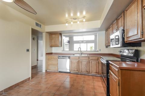 7840 E 3rd St, Tucson, AZ 85710 photo 3