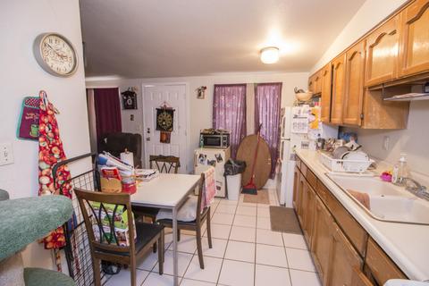 5848 E 23rd St, Tucson, AZ 85711 photo 9