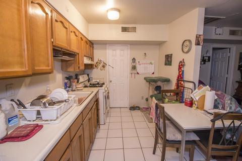 5848 E 23rd St, Tucson, AZ 85711 photo 8