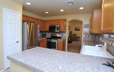 8422 E Sarnoff Ridge Loop, Tucson, AZ 85710 photo 16