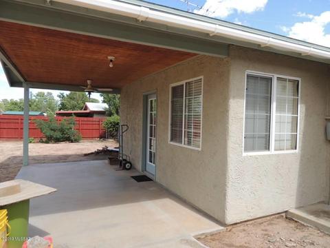 909 E Clouse St, Pearce, AZ 85625 photo 4