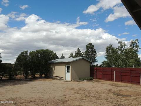 909 E Clouse St, Pearce, AZ 85625 photo 6