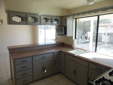 2010 E Pine St, Tucson, AZ 85706 photo 9