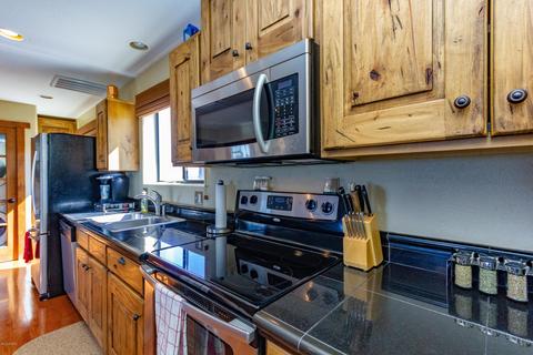 26 Mountain Thunder Ln, Elgin, AZ 85611 photo 16