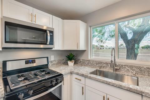 5901 E Sylvane St, Tucson, AZ 85711 photo 2