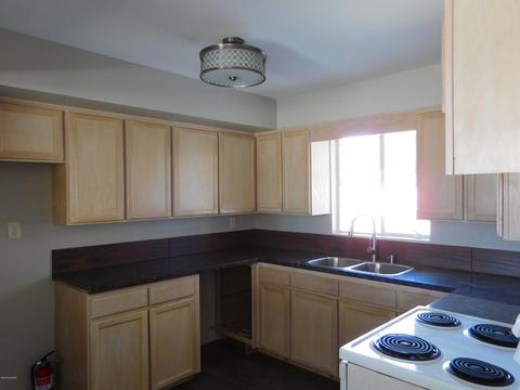 205 W Granada St, Willcox, AZ 85643 photo 9