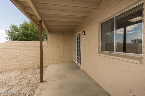 535 E Savannah St, Vail, AZ 85641 photo 33