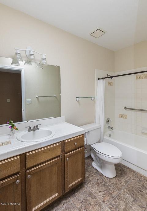 535 E Savannah St, Vail, AZ 85641 photo 14