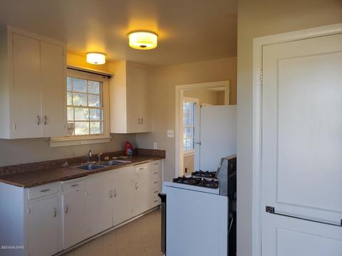 35 Hillside Ave, Bisbee, AZ 85603 photo 6
