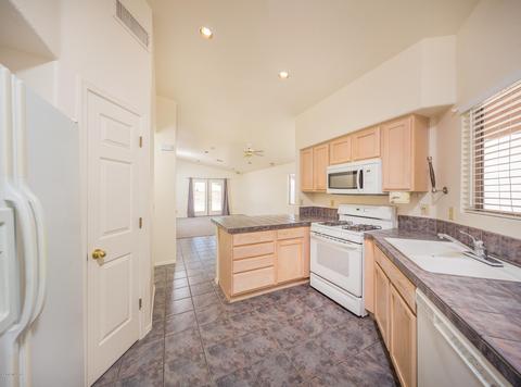 8492 S Camino Sierra Rincon, Tucson, AZ 85747 photo 9