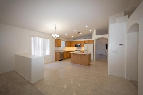 8366 E Bowline Rd, Tucson, AZ 85710 photo 20