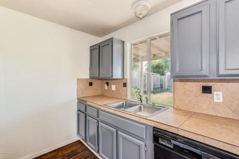 2002 E Wedwick St, Tucson, AZ 85706 photo 11