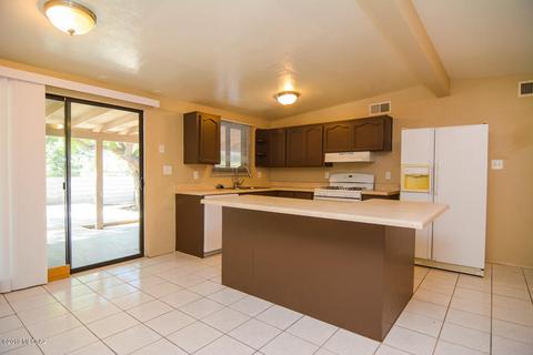 5510 S Canada Dr, Tucson, AZ 85706 photo 8